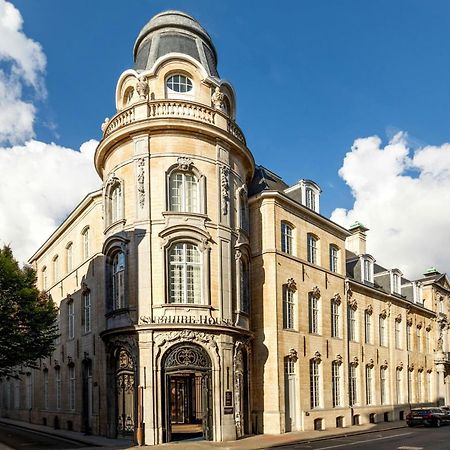Sapphire House Antwerp, Autograph Collection Hotel Exterior photo The former headquarters of the Institut de France, at 103 rue de Rivoli, Paris 1st arrondissement
