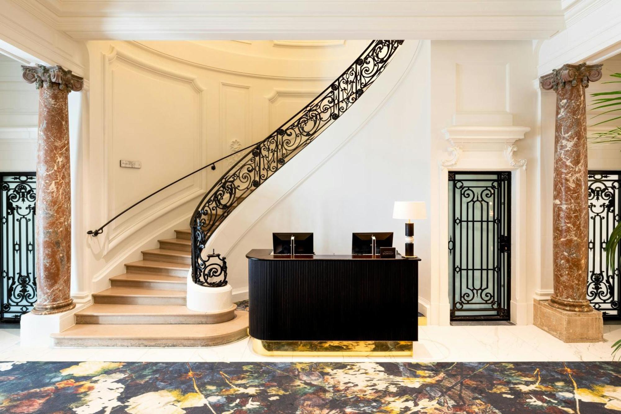 Sapphire House Antwerp, Autograph Collection Hotel Exterior photo The lobby of the hotel