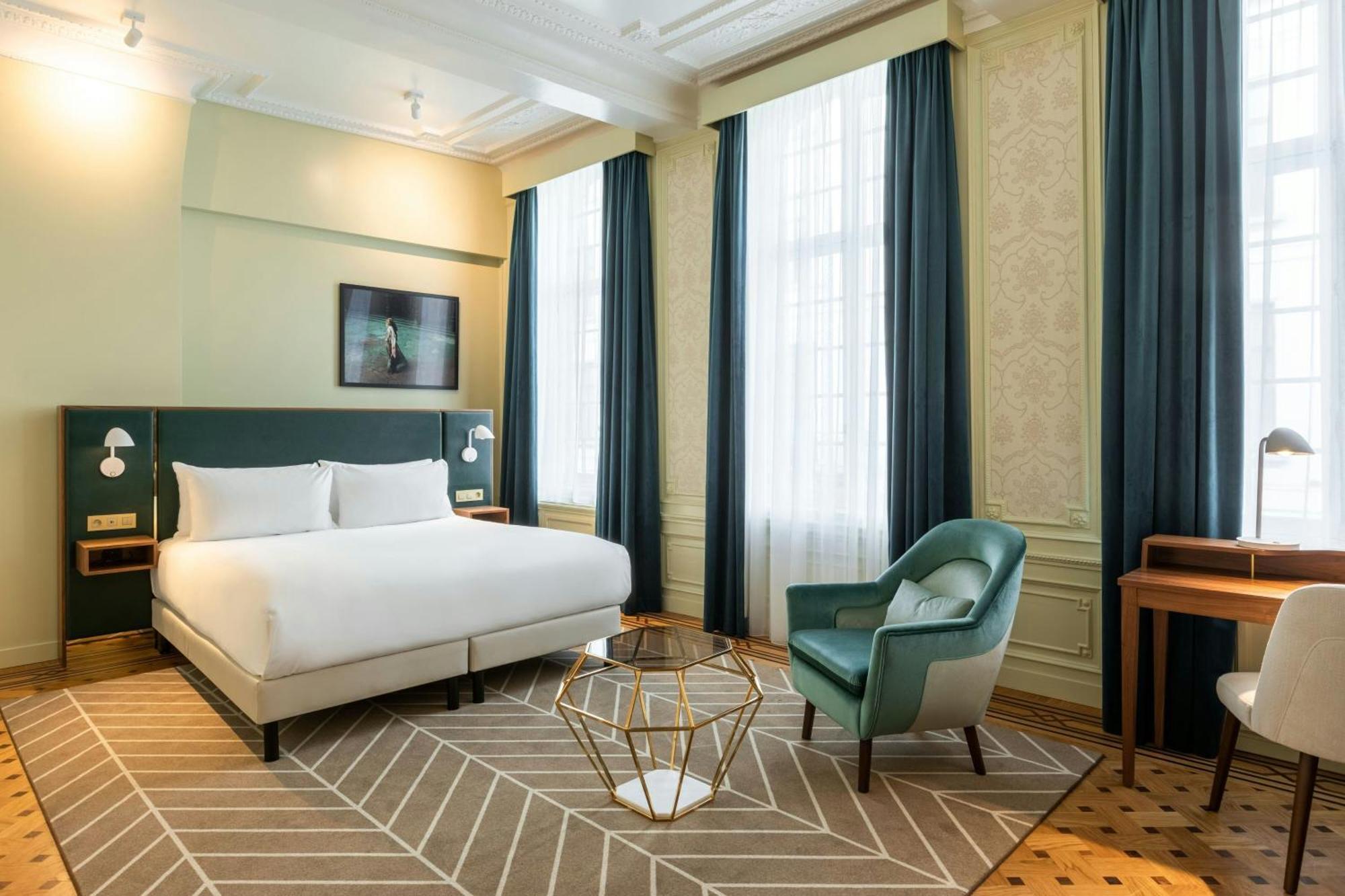 Sapphire House Antwerp, Autograph Collection Hotel Exterior photo A room at the hotel