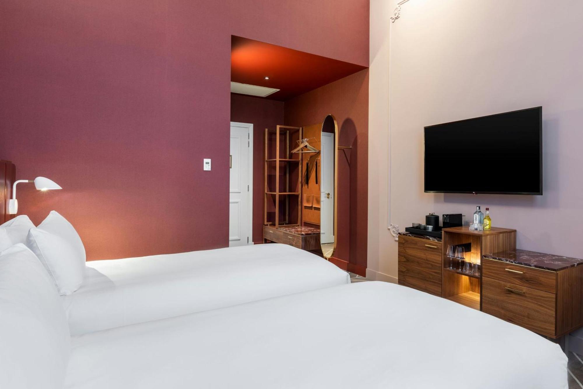 Sapphire House Antwerp, Autograph Collection Hotel Exterior photo A room at the hotel