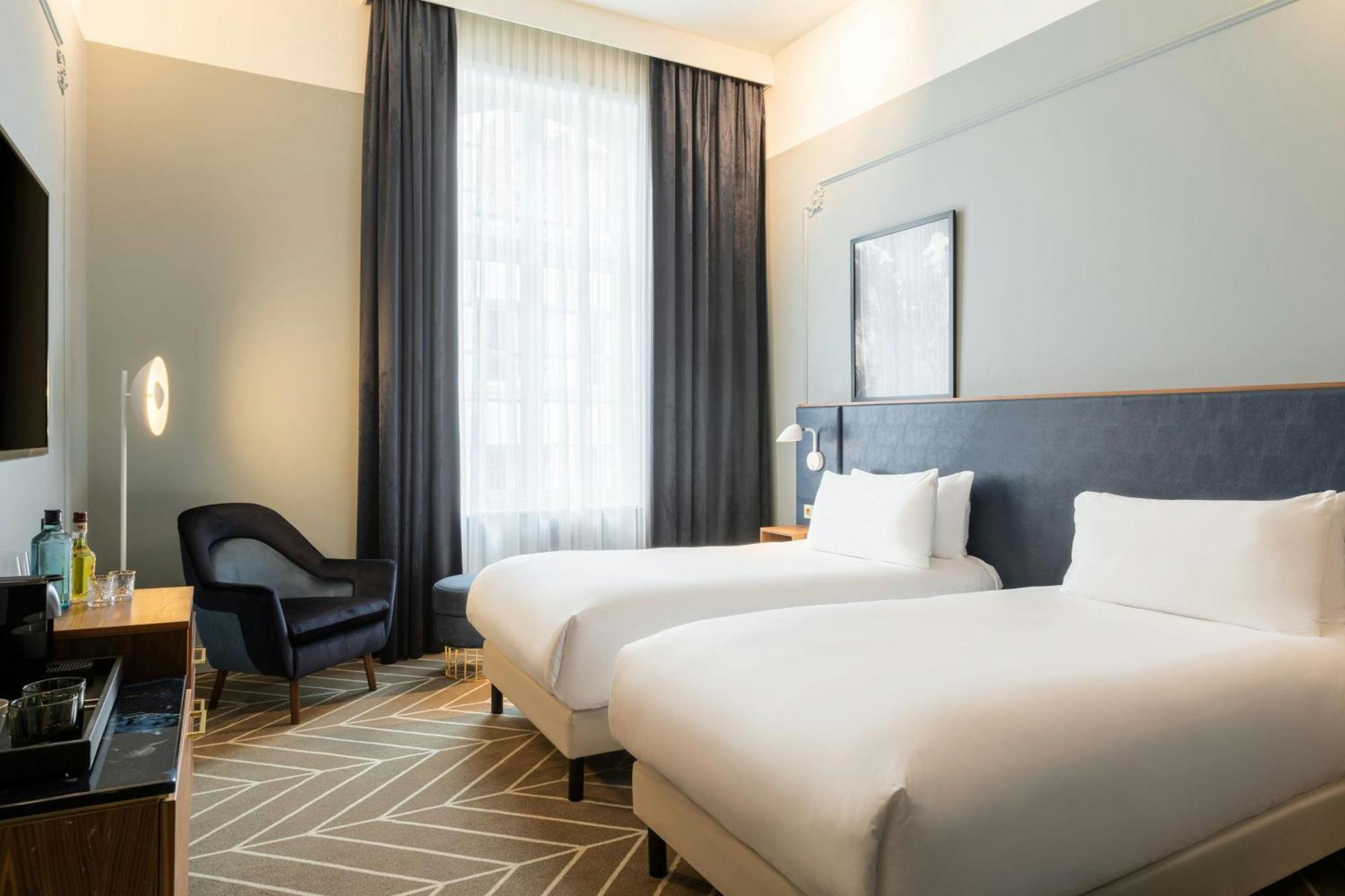 Sapphire House Antwerp, Autograph Collection Hotel Exterior photo A room at the hotel